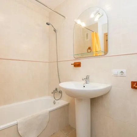 Apartment Paraiso Costero (adults Only) *
